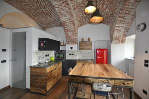 Dapur atau dapur kecil di A Casa Di Maya