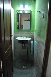 Photo de la galerie de l'établissement Cabañas Mi Refugio, à Villa Giardino 36 autres photos