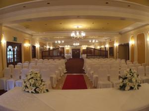 Gallery image of Ty Newydd Country Hotel in Hirwaun