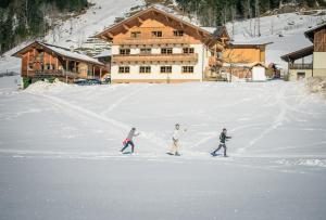 Ferienwohnungen Schwabhof during the winter