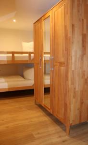 Postel nebo postele na pokoji v ubytování Ferienwohnung Därflihof