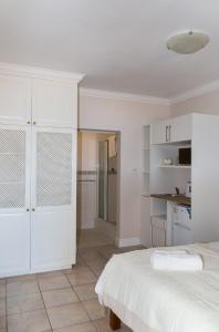 Kuchyň nebo kuchyňský kout v ubytování Moncrieff Manor