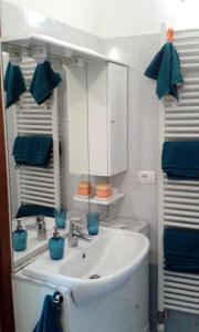 Een badkamer bij Cristina Apartment