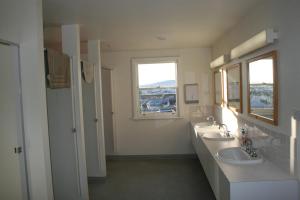 Koupelna v ubytování Arthouse Hostel