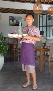 Anak-anak yang menginap di Pearl Boutique Hotel Adult only