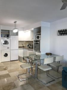 Gallery image of Marbella 2000 Elegant Apartment in Marbella