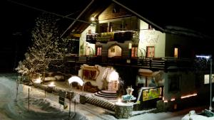 L'établissement "0" Sterne Hotel Weisses Rössl in Leutasch/Tirol en hiver