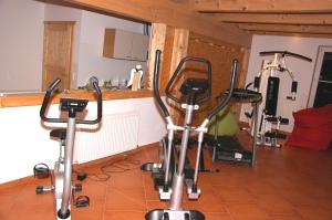 a group of exercise bikes in a living room at Biohof Ebenbauer in Waidhofen an der Ybbs
