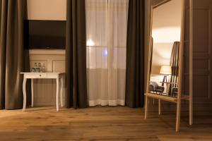 En TV eller et underholdningssystem på Hotel Emmental