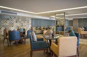 Posezení v ubytování Paradise Suites Hotel