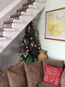 A seating area at Hillside Holiday cottage