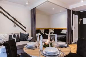 Część wypoczynkowa w obiekcie Apartament Czarny Staw