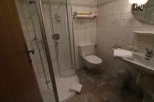 Kúpeľňa v ubytovaní Haus Baumgartner + 37 fotografií
