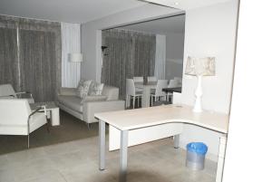 Posezení v ubytování Hôtel Elaïs