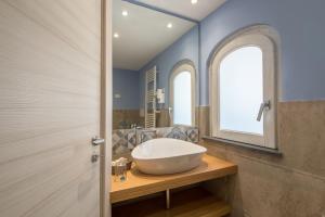 Kúpeľňa v ubytovaní Villa Mami Luroviga + 37 fotografií