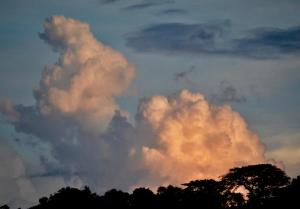 a group of clouds in the sky at sunset at Tierra Alta Ecolodge in Matagalpa