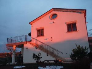 The building in which a panziókat is located