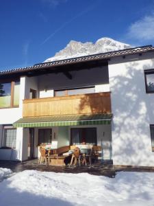 Nespecifikovaný výhled na hory nebo výhled na hory při pohledu z apartmánu
