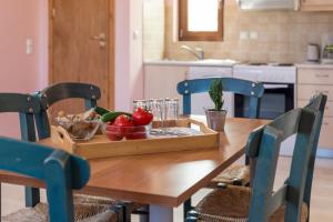 Kuchyň nebo kuchyňský kout v ubytování Crete Essence Villas - Lagkada