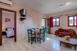 Posezení v ubytování Crete Essence Villas - Lagkada