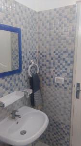 Koupelna v ubytování Appartement à Houmt Souk Jerba + 26 fotografií
