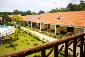 Bazén v ubytování Sunville Hotel and Restaurant nebo v jeho okolí