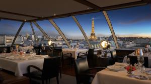 Boissons dans l'établissement The Peninsula Paris