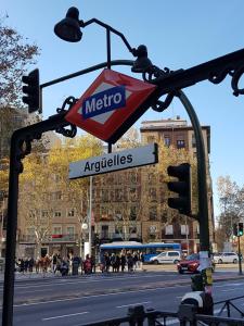 Fotografie z fotogalerie ubytování Argüelles Apartment v destinaci Madrid