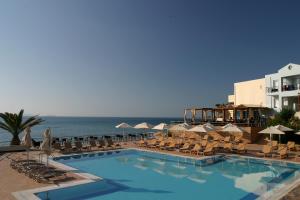 The swimming pool at or close to Erytha Hotel & Resort Chios