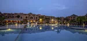 Bazén v ubytování Palm Plaza Marrakech nebo v jeho okolí