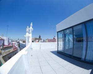 セビリアにあるLife Apartments Alberto Listaの建物の屋根からの眺め