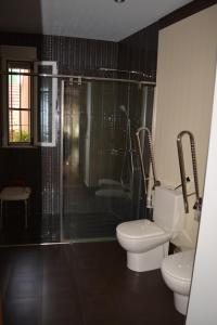 Koupelna v ubytování Apartamentos Alameda