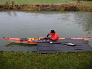 Afbeelding uit fotogalerij van Ferienwohnungen direkt am Wasser in Glückstadt in Glückstadt +11 foto's