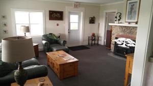 Φωτογραφία από το άλμπουμ του The Island Inn σε Ingonish Beach