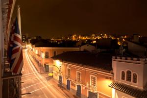 Nespecifikovaný výhled na destinaci Quito nebo výhled na město při pohledu z hotelu