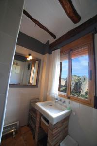 Fotografia z galérie ubytovania Casa Rural La Rocha v destinácii Chulilla + 37 fotografií