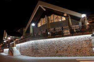 Fotografie z fotogalerie ubytování Hotel Djokovic v destinaci Šavnik