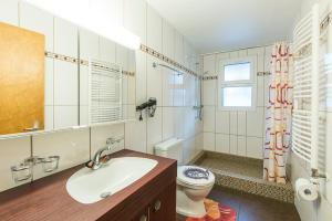 Koupelna v ubytování Apartmenthaus Kreuzbuche