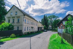 Budova, v ktorej sa apartmán nachádza