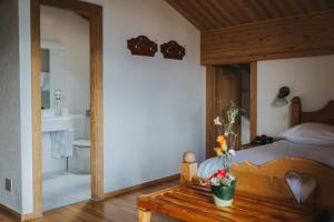 Koupelna v ubytování Hôtel Magrappé