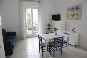 A television and/or entertainment centre at Residence Villa Ofelia
