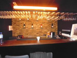Ο χώρος του lounge ή του μπαρ στο Gîte Les 4 Vins