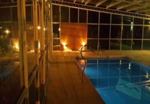 Las Lomas Suites & Spa 내부 또는 인근 수영장