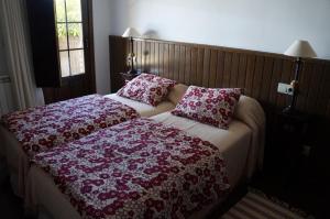 Voodi või voodid majutusasutuse Rural Badaguas toas