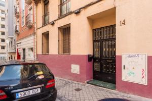 The building in which Az apartmant is located