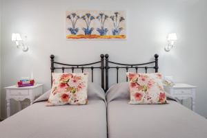 Postel nebo postele na pokoji v ubytování Zephyros Hotel