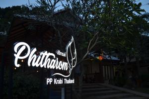 Certyfikat, podpis lub inny dokument wystawiony w obiekcie Phitharom PP Resort