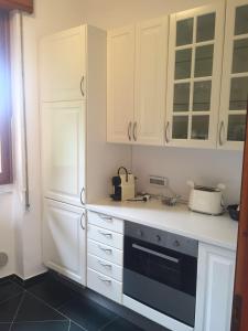 Kjøkken eller kjøkkenkrok på Appartamento Villa Adriana