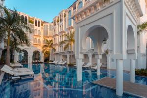 Bazén v ubytování Sarai and Wander Hotel nebo v jeho okolí