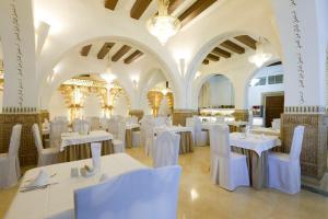 Restaurace v ubytování Hotel Carlos V